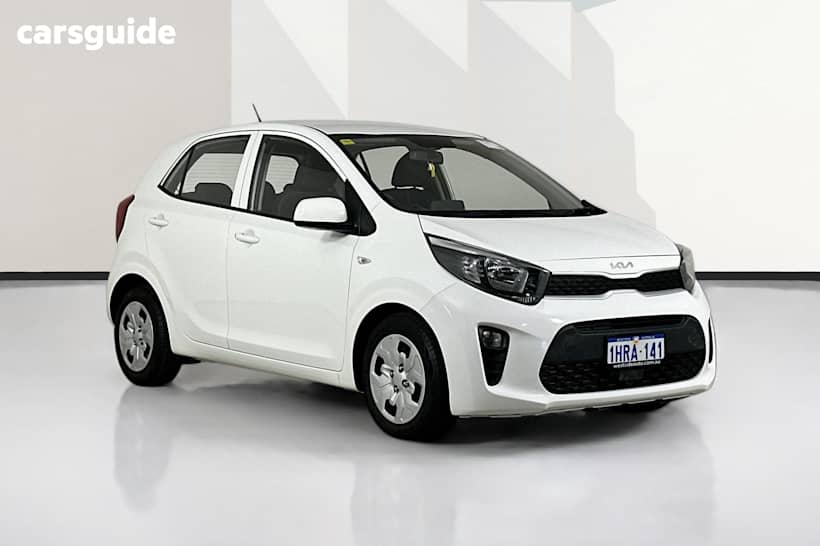 White 2022 Kia Picanto Hatchback S (Pe)