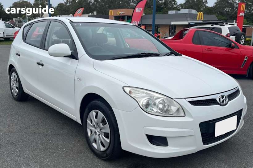 White 2009 Hyundai I30 Hatchback Sx