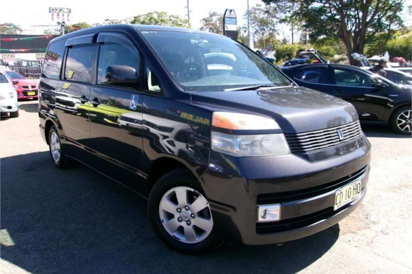 Grey 2003 Toyota Voxy OtherCar
