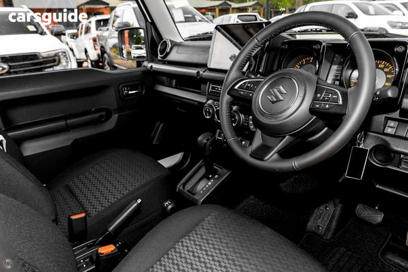 White 2025 Suzuki Jimny Wagon Xl