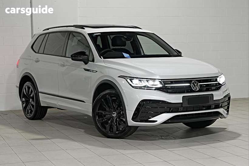 White 2024 Volkswagen Tiguan SUV WOLFSBURG EDITION ALLSPACE 4WD