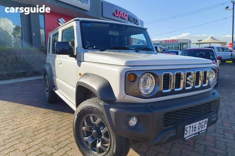 White 2024 Suzuki Jimny Wagon Xl