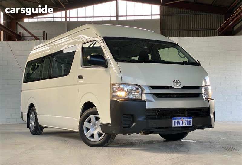 2018 Toyota HiAce Bus Commuter