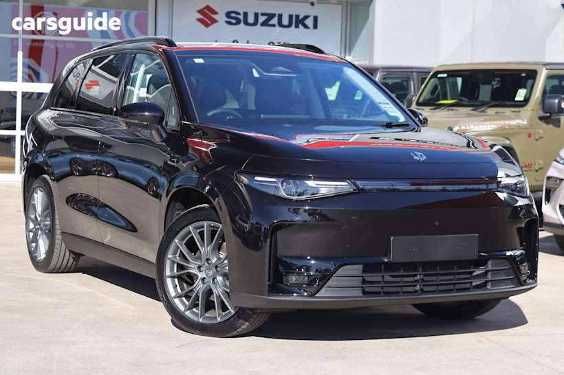 Black 2024 Leapmotor C10 SUV DESIGN R