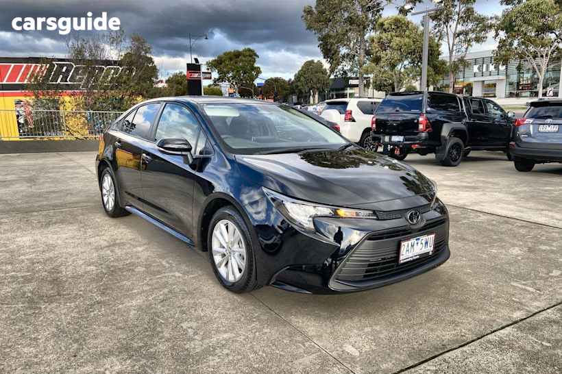 Black 2024 Toyota Corolla Sedan SX F