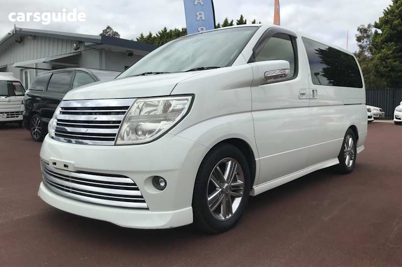 White 2005 Nissan Elgrand OtherCar 8 SEATER LUXURY PEOPLE MOVER