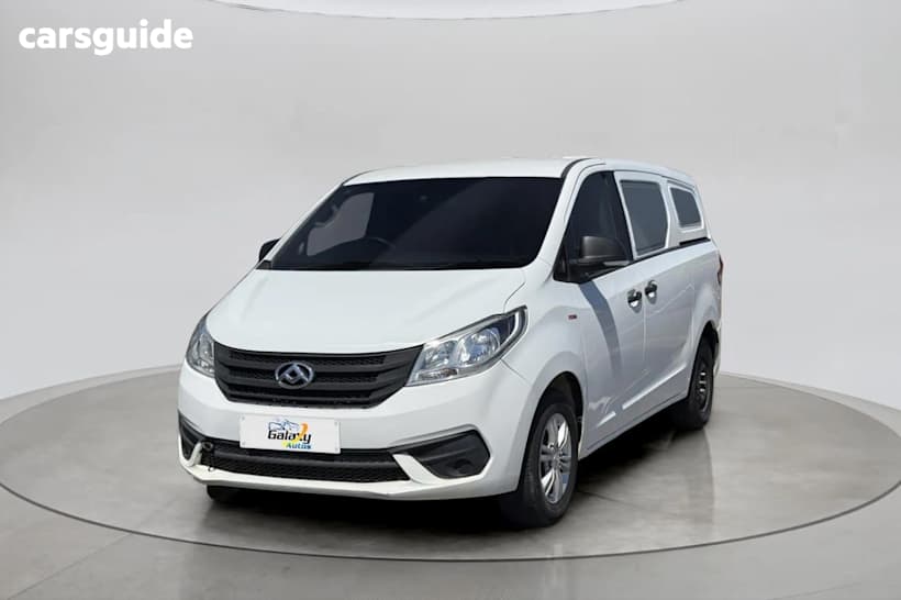 White 2022 LDV G10 Van Barn Door