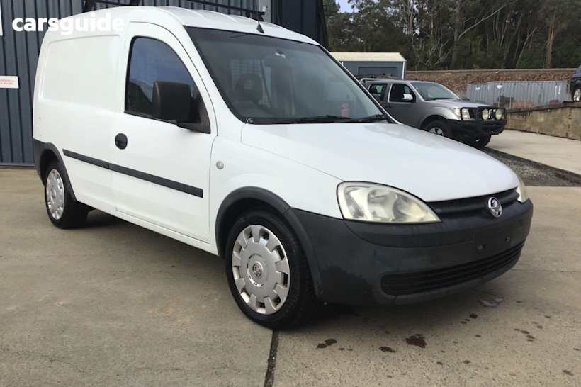 White 2010 Holden Combo Van