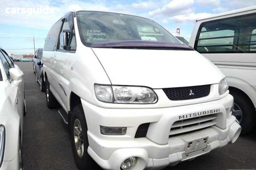 White 2004 Mitsubishi Delica SUV SPACEGEAR 4WD