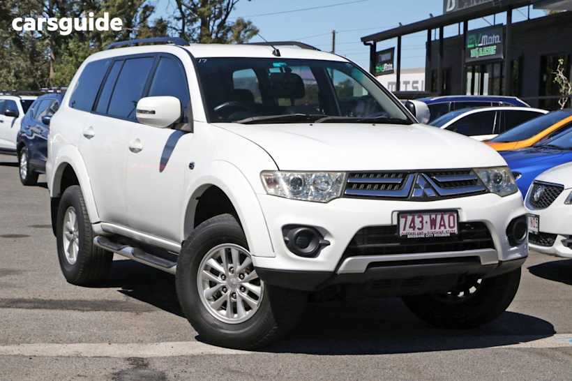 White 2015 Mitsubishi Challenger SUV 4X4