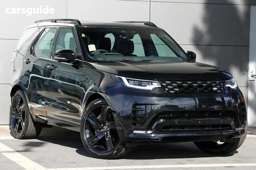 Black 2025 Land Rover Discovery SUV D350 DYNAMIC HSE 4X4