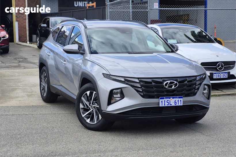 Silver 2021 Hyundai Tucson SUV ELITE 4X4