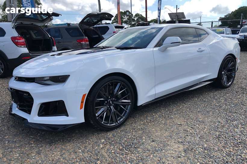 White 2019 Chevrolet Camaro Coupe Zl1