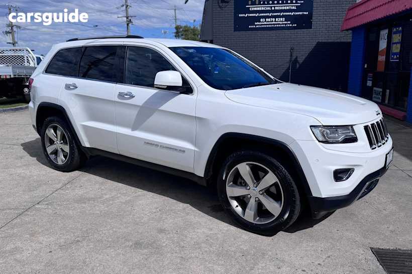 White 2015 Jeep Grand Cherokee SUV LIMITED 4X4