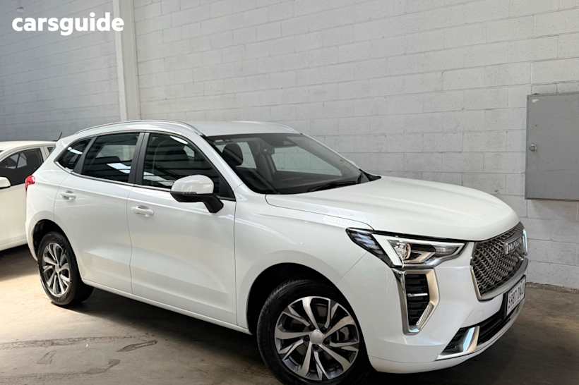 White 2024 GWM Haval Jolion SUV LUX F
