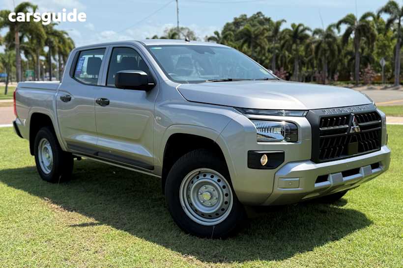 Silver 2025 Mitsubishi Triton Ute Tray GLX 4X4