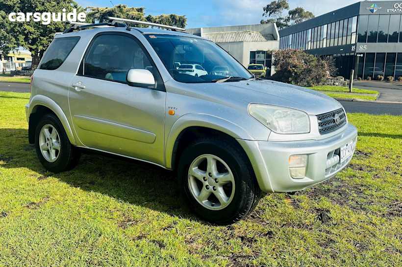 Silver 2002 Toyota RAV4 SUV CRUISER 4X4