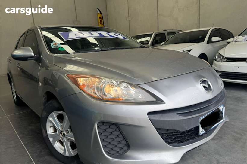 Silver 2013 Mazda Mazda3 Hatch NEO F