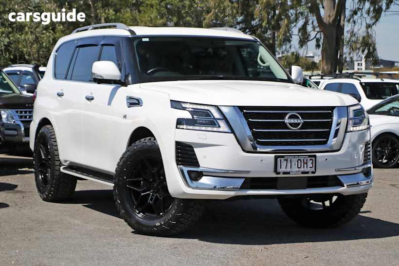White 2023 Nissan Patrol SUV TI-L 4X4
