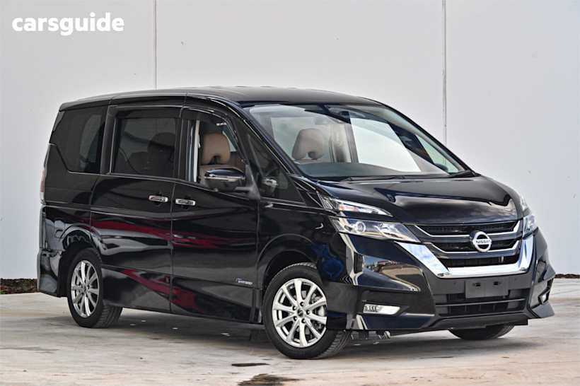Black 2017 Nissan Serena OtherCar