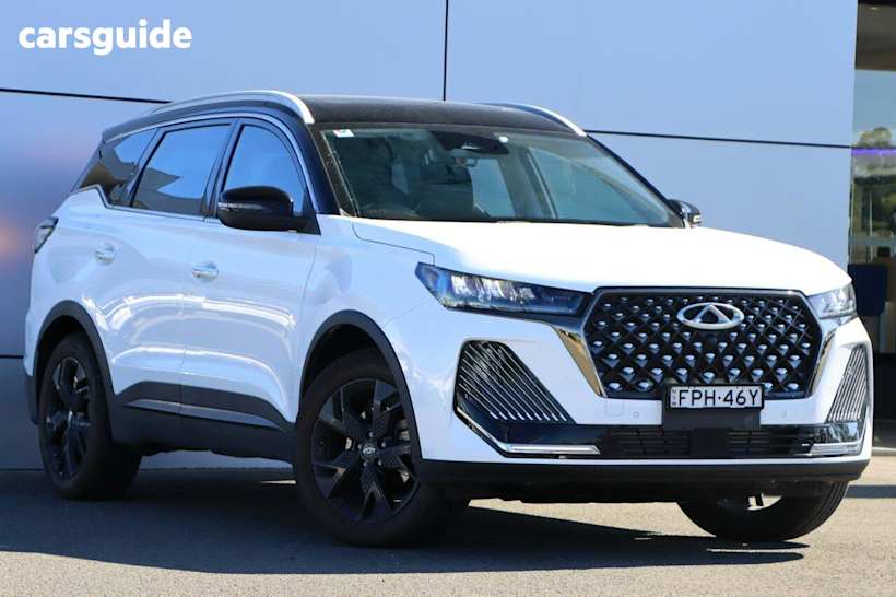 White 2025 Chery Tiggo 7 PRO SUV SE+ F