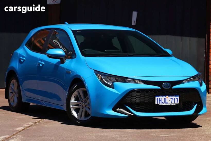 Blue 2021 Toyota Corolla Sedan Ascent Sport (Hybrid)