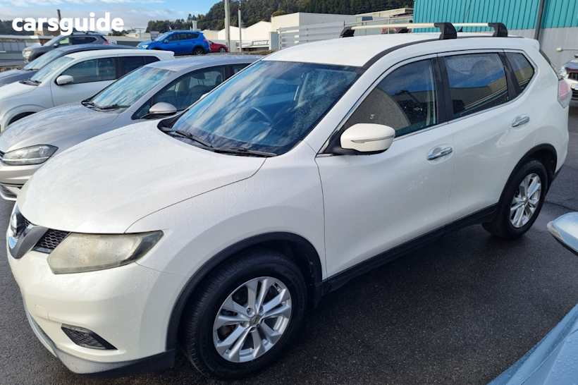 White 2015 Nissan X-Trail Wagon St (4X4)