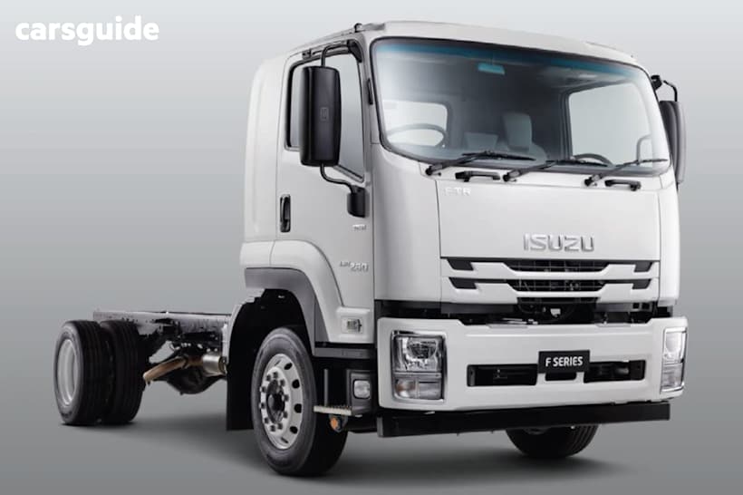2025 Isuzu FTR Cab Chassis 150-260 (Mwb)