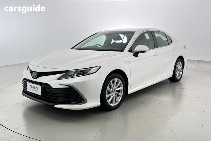 White 2023 Toyota Camry Sedan ASCENT F
