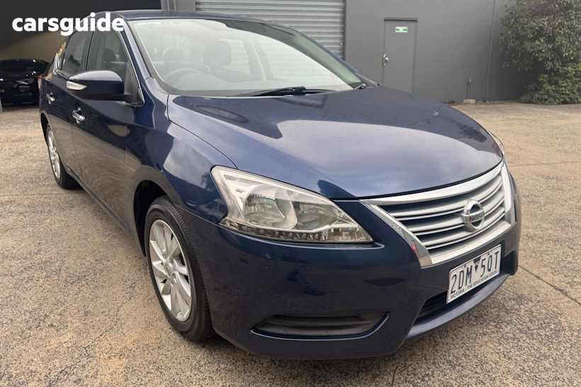 Blue 2015 Nissan Pulsar Sedan ST F