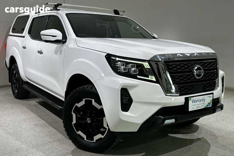 White 2022 Nissan Navara Ute Tray ST-X 4X4