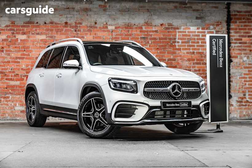 Silver 2024 Mercedes-Benz GLB-Class SUV GLB200 F