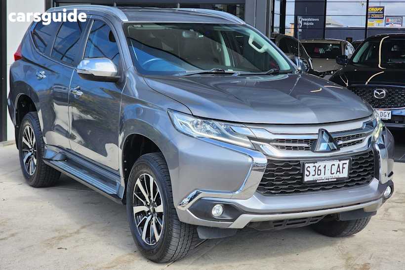 Grey 2018 Mitsubishi Pajero Sport SUV GLS 4X4
