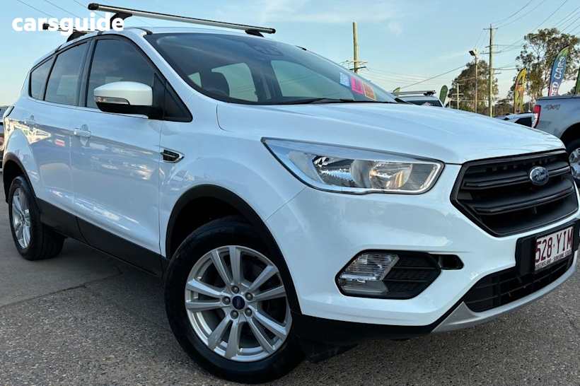 White 2018 Ford Escape SUV AMBIENTE F