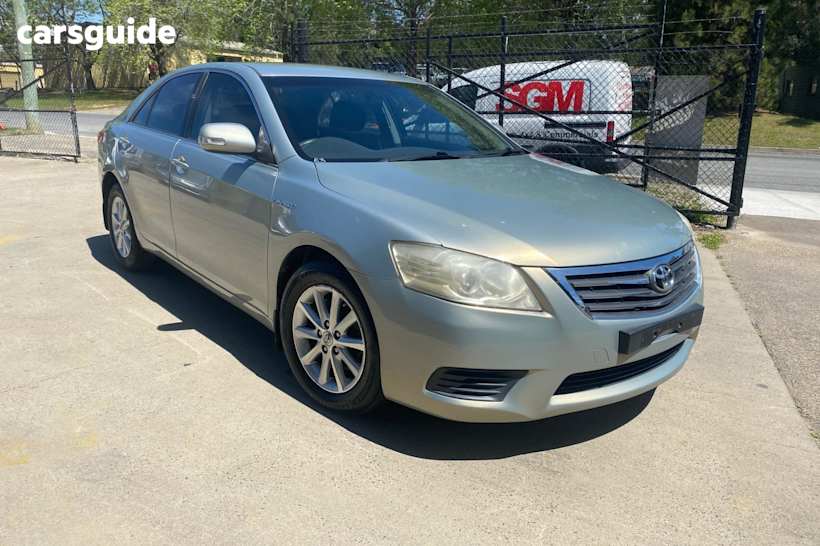 Silver 2011 Toyota Aurion Sedan AT-X F