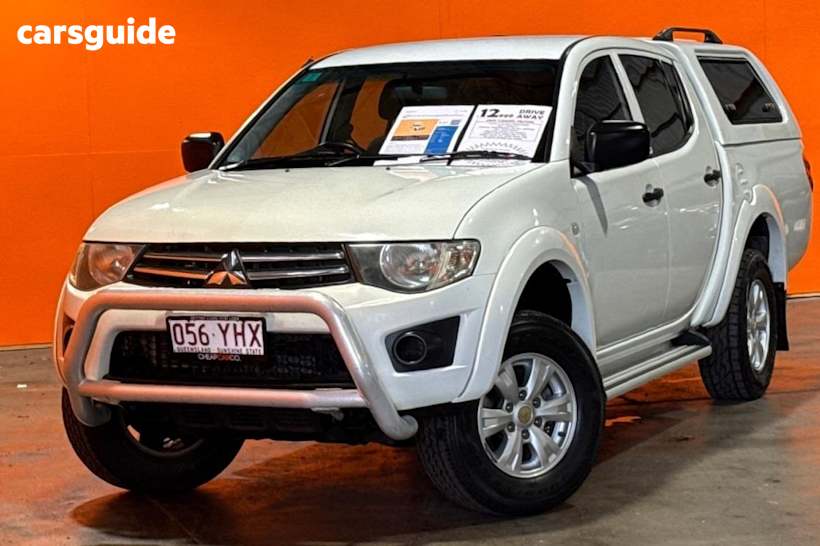 White 2013 Mitsubishi Triton Double Cab Utility Glx (4X4)