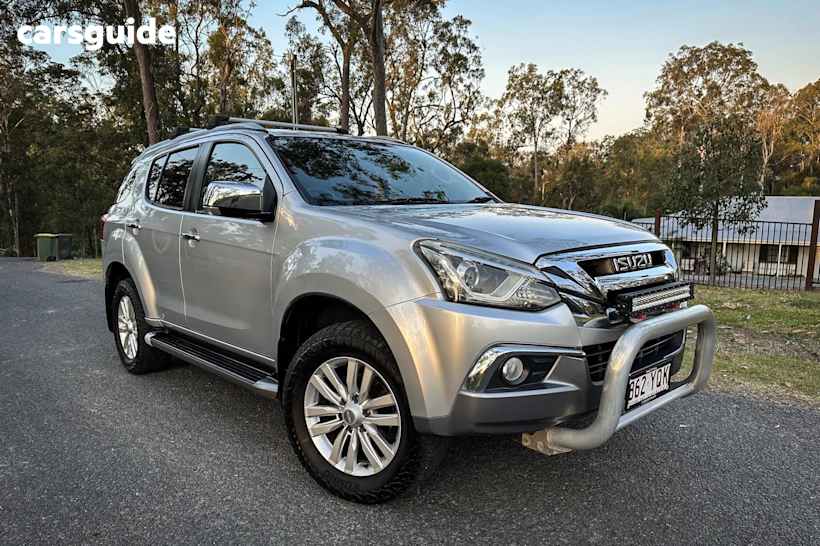 Silver 2018 Isuzu MU-X SUV LS-T 4X4