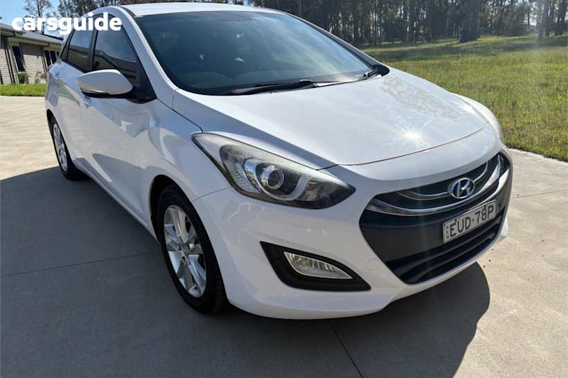 White 2014 Hyundai I30 Hatch SE F