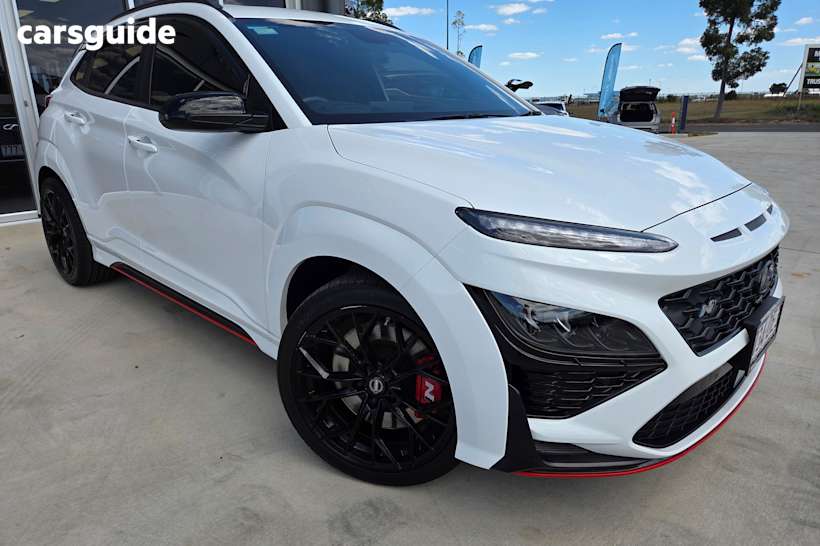 White 2022 Hyundai Kona SUV N-LINE PREMIUM 4X4