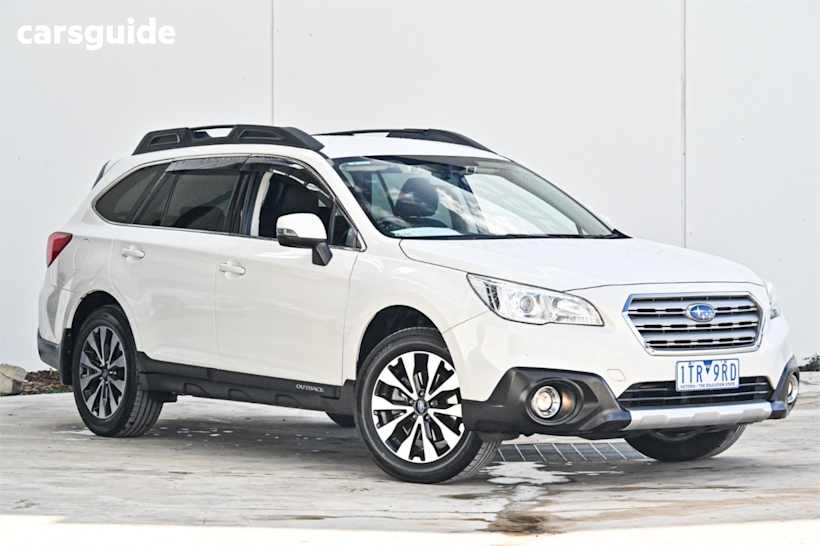 White 2016 Subaru Outback SUV 2.5I 4WD