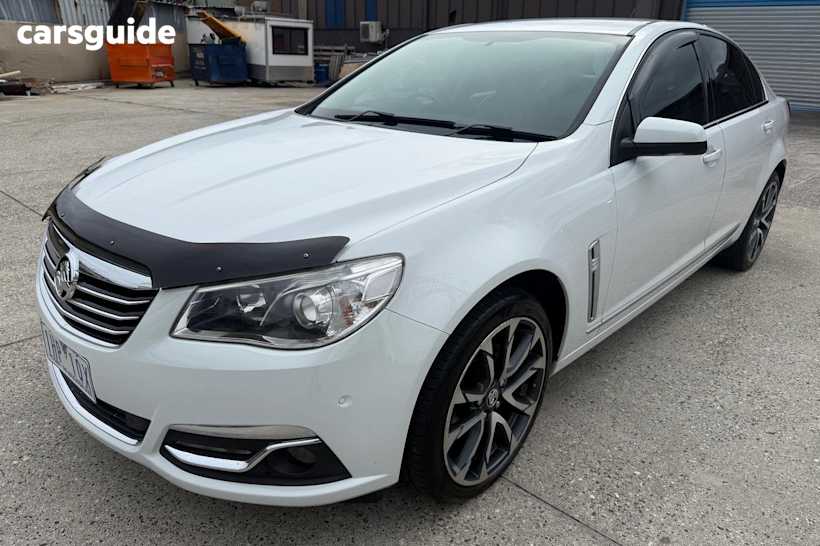 White 2016 Holden Calais Sedan R