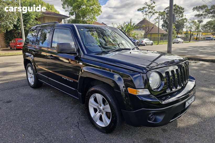 Black 2013 Jeep Patriot SUV SPORT F