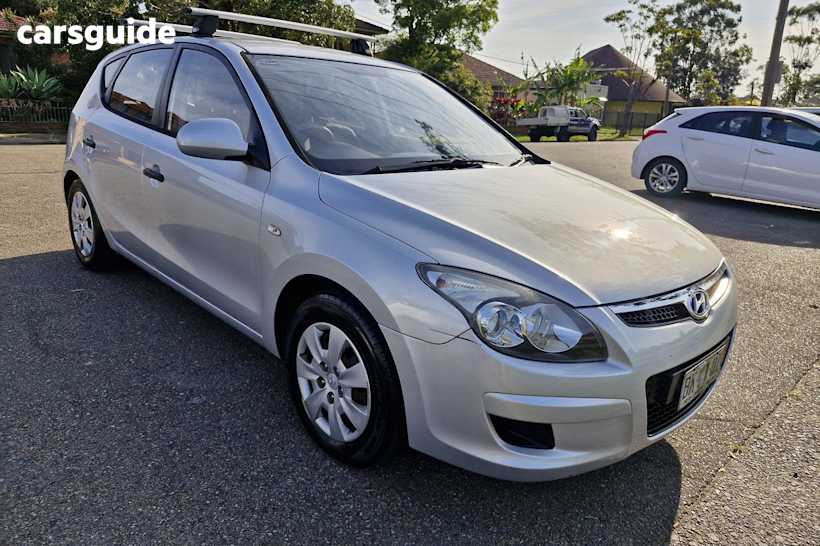 Silver 2011 Hyundai I30 Hatch SX F
