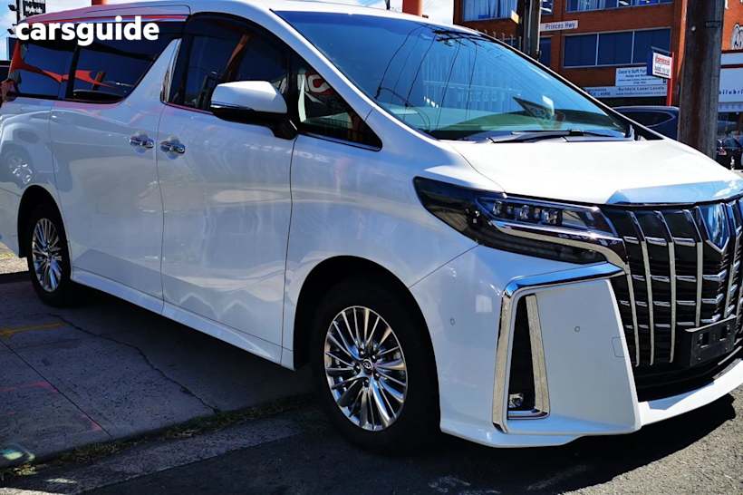 White 2022 Toyota Alphard OtherCar SR C PACKAGE