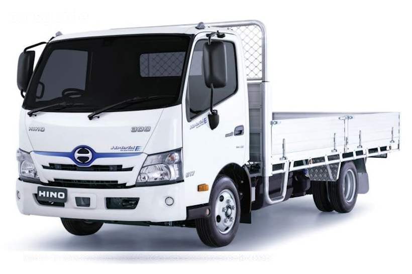 2025 Hino 300 Cab Chassis 616 Amt 3375 Std Hyb Ally Tray