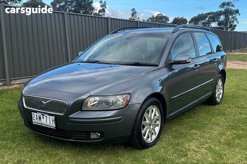 Grey 2006 Volvo V50 Wagon 2.4