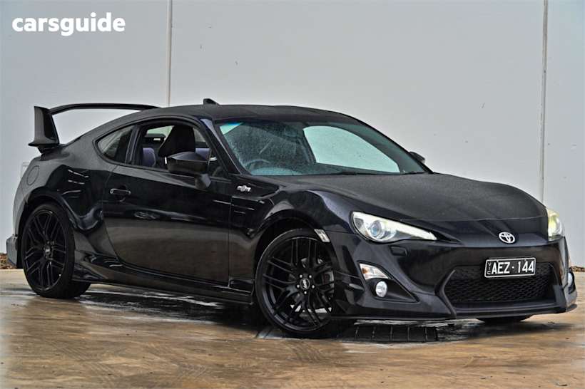 Black 2015 Toyota 86 Coupe GTS R