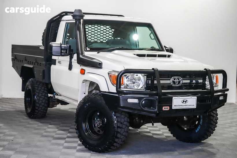 White 2020 Toyota Landcruiser Cab Chassis Gxl (4X4)