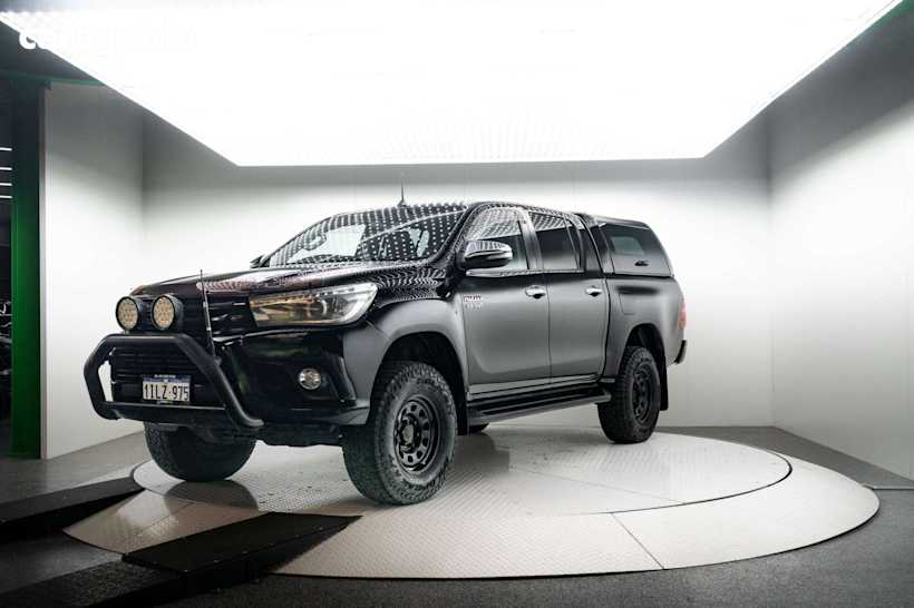 Black 2015 Toyota Hilux Ute Tray SR5 4X4