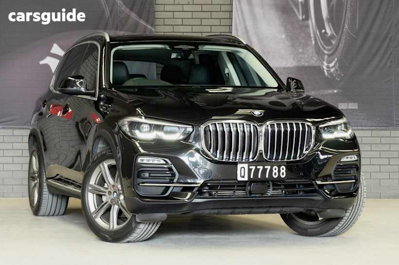 Black 2021 BMW X5 SUV XDRIVE25D 4X4